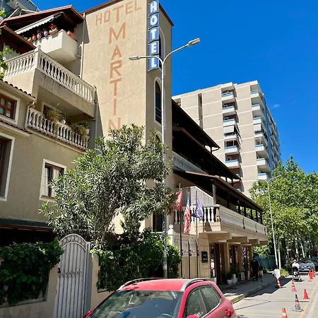Martini Hotel