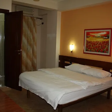 Martini Hotel Vlorë