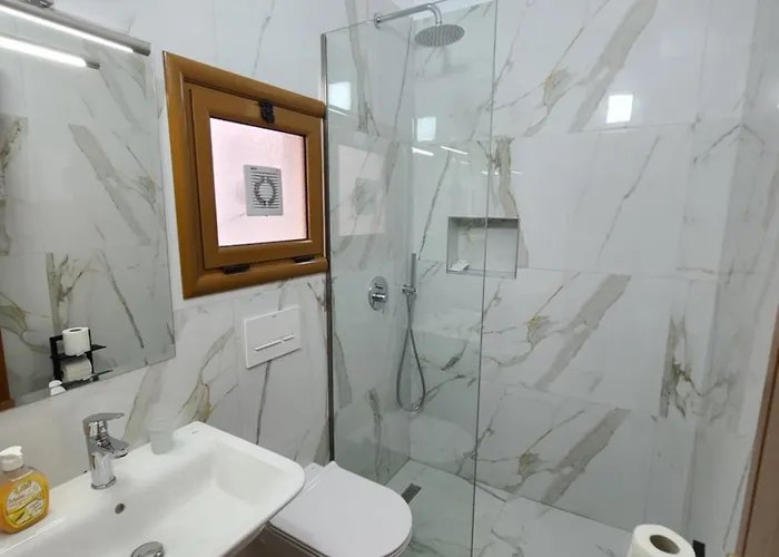 Otel Martini Avlonya